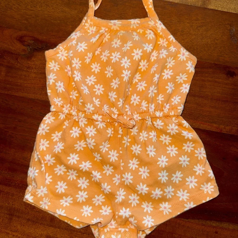 Old Navy‎ Orange Daisy Kids Romper
